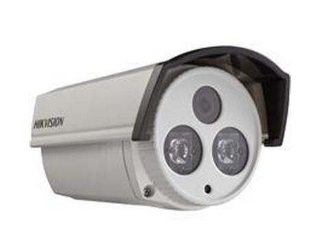 超低照度红外防水筒型摄像机